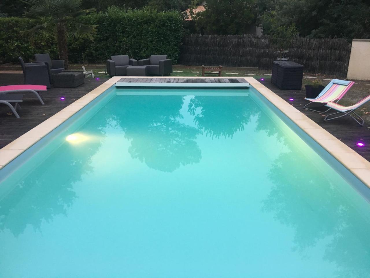 Villa Andernos Luaran gambar